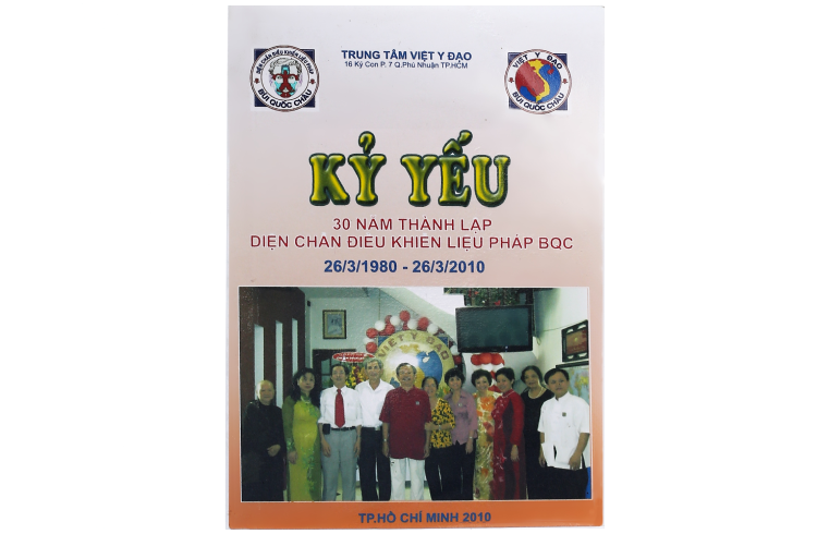 Kỉ Yếu 30 năm Thành lập